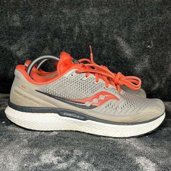 Saucony Triumph 18 Running Shoe MOONROCK/CORAL size 11 - Picture 1 of 8